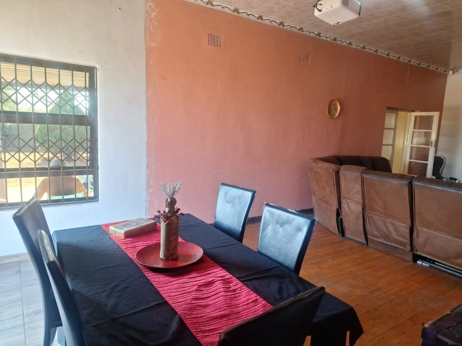 3 Bedroom Property for Sale in Utility Northern Cape